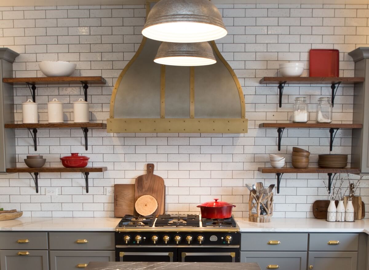 Dura Supreme Cabinetry, kitchen design by Michelle Lecinski of The Advance Design Studio.