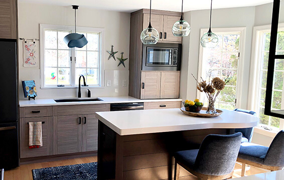 A semi-contemporary kitchen design with a cabinetry review story.